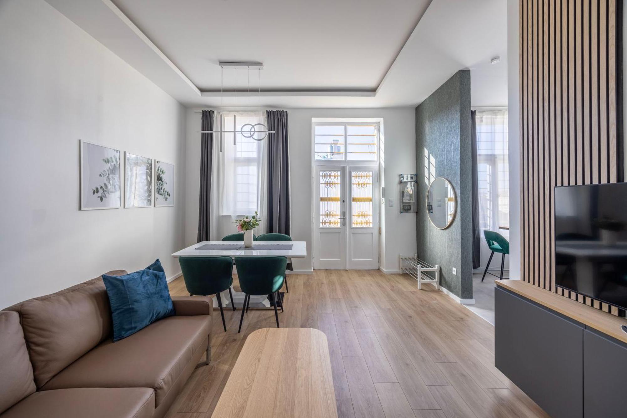 Charm & N8 By Prestige Homes Appartement *